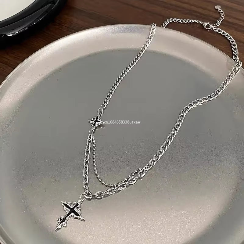 Collar Cruz Plateada